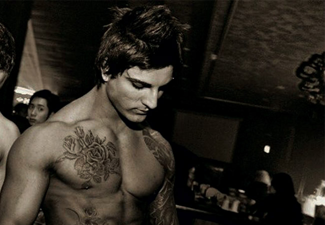 Zyzz Aziz Shavershian Age Height Weight Images Bio