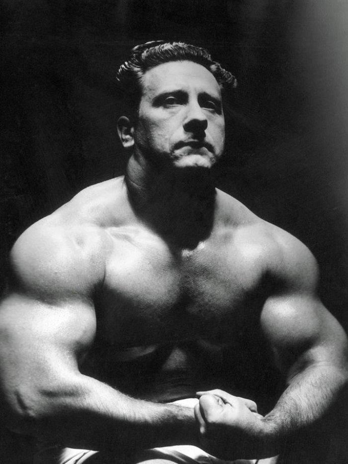 joe weider most muscular pose