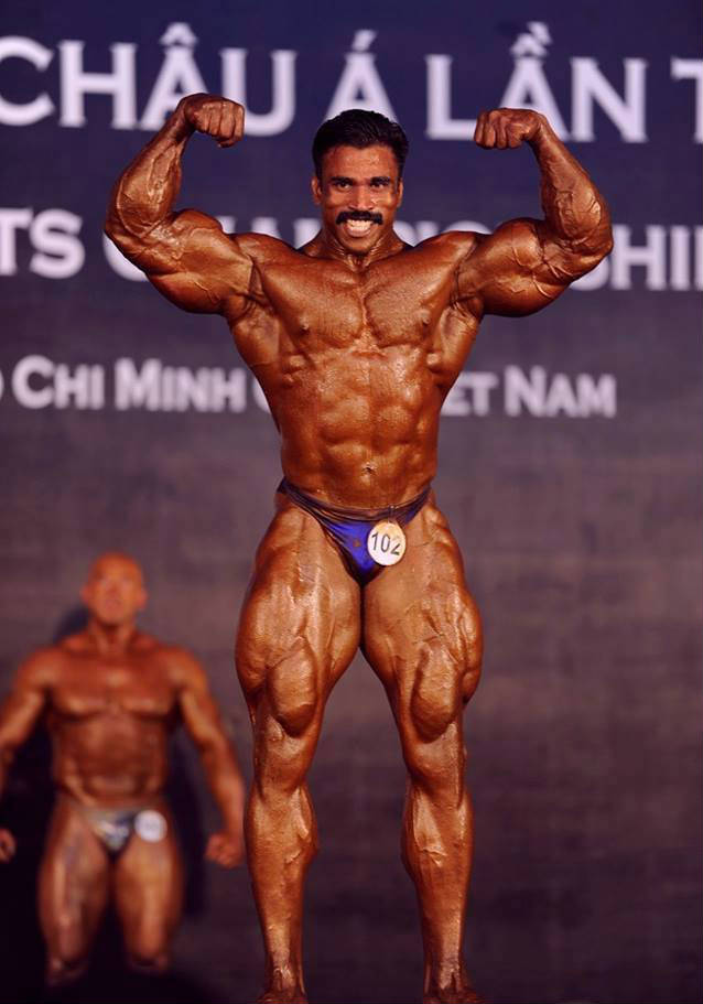 murali kumar pose