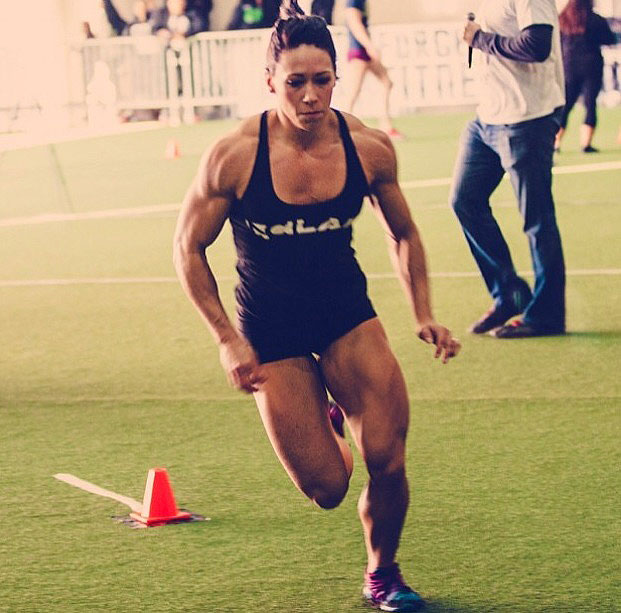 Miranda Oldroyd sprinting in a Crossfit competition 