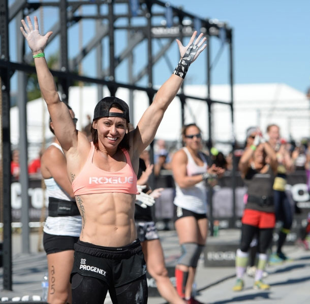 Miranda Oldroyd waving happily to the crowd 