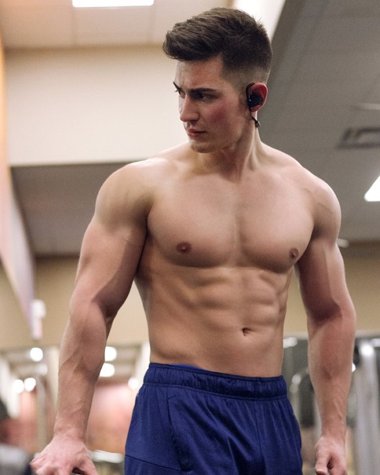 FaZe Censor standing shirtless in the gym, looking lean and fit