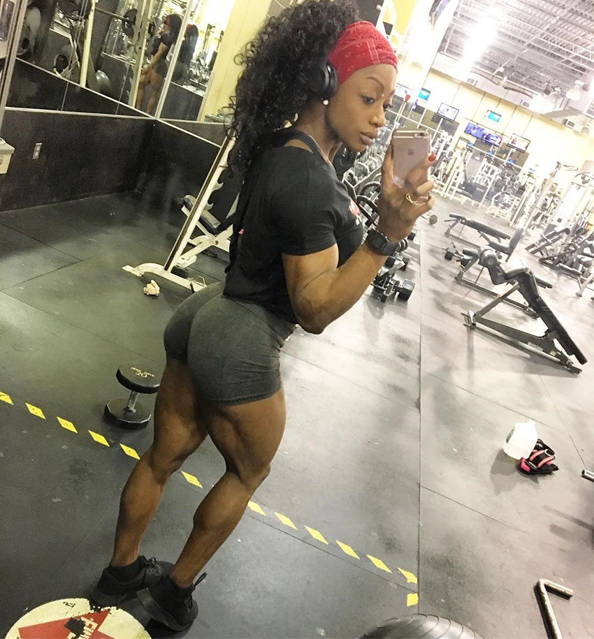 Shanique Grant taking a selfie in the gym.