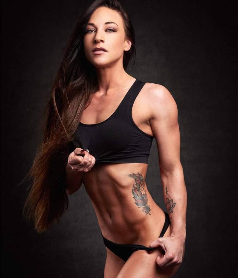 Anna Delyla - Greatest Physiques