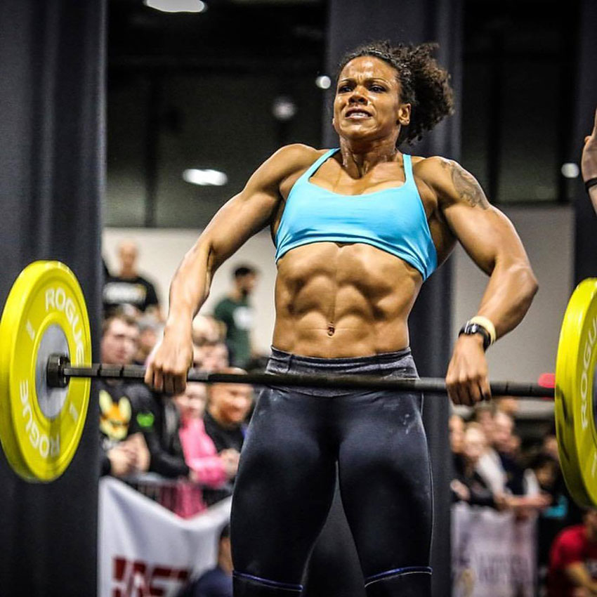 Elizabeth Akinwale performing an Olympic lift.