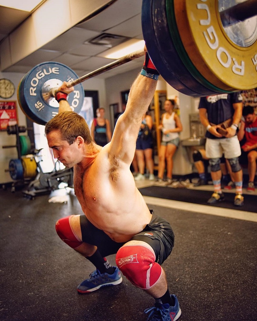 Ben Smith performing the Snatch