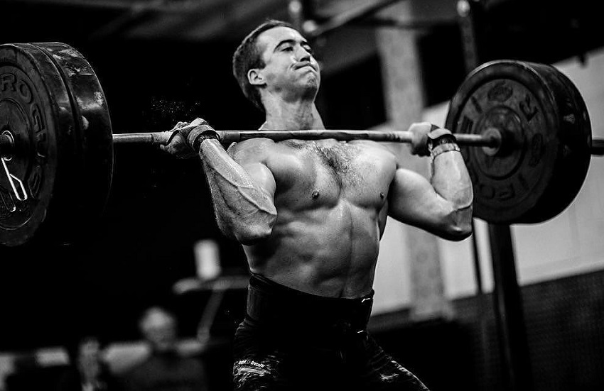 Ben Smith doing a heavy overhead press