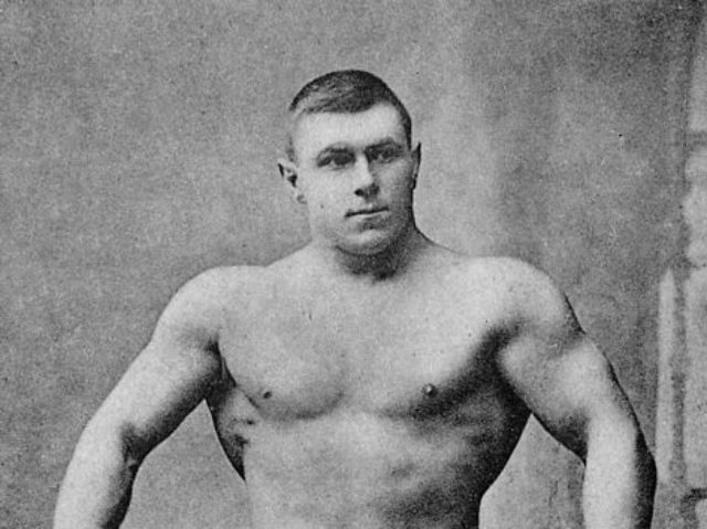 Jeff Cavaliere Age • Height • Images • Weight • Workout