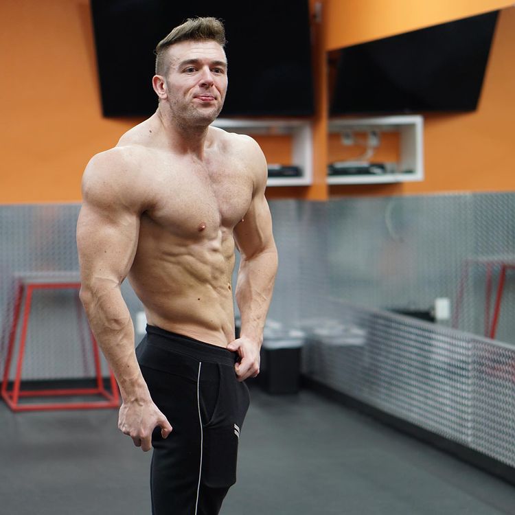 4-Week Muscle Bulking Transformation Plan - Greatest Physiques